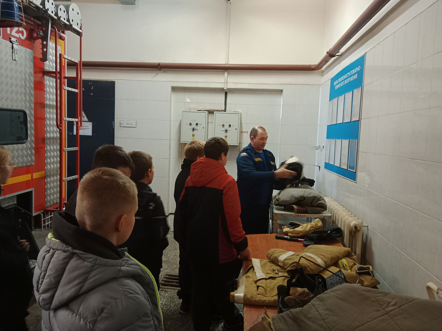 Новая встреча с огнеборцами Новая встреча с огнеборцами