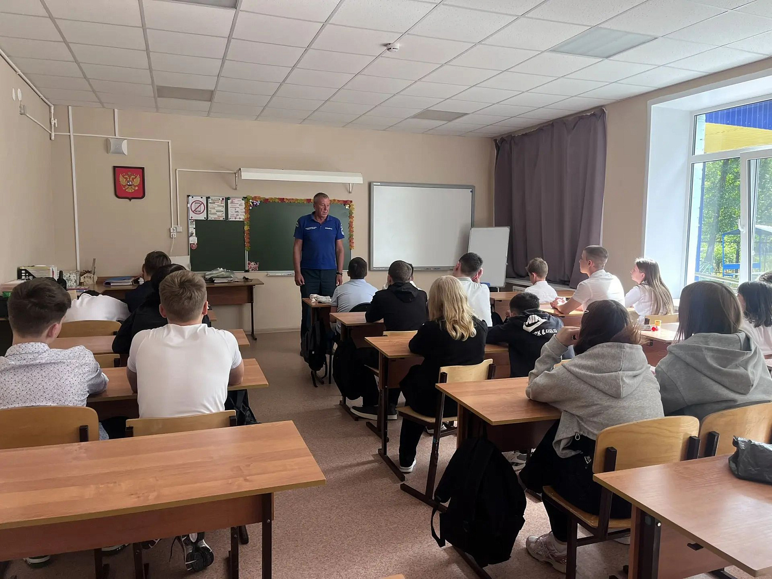 Личное участие представителей облГКУ «Центр по делам ГО, ПБ и ЧС» в проведении Уроков мужества