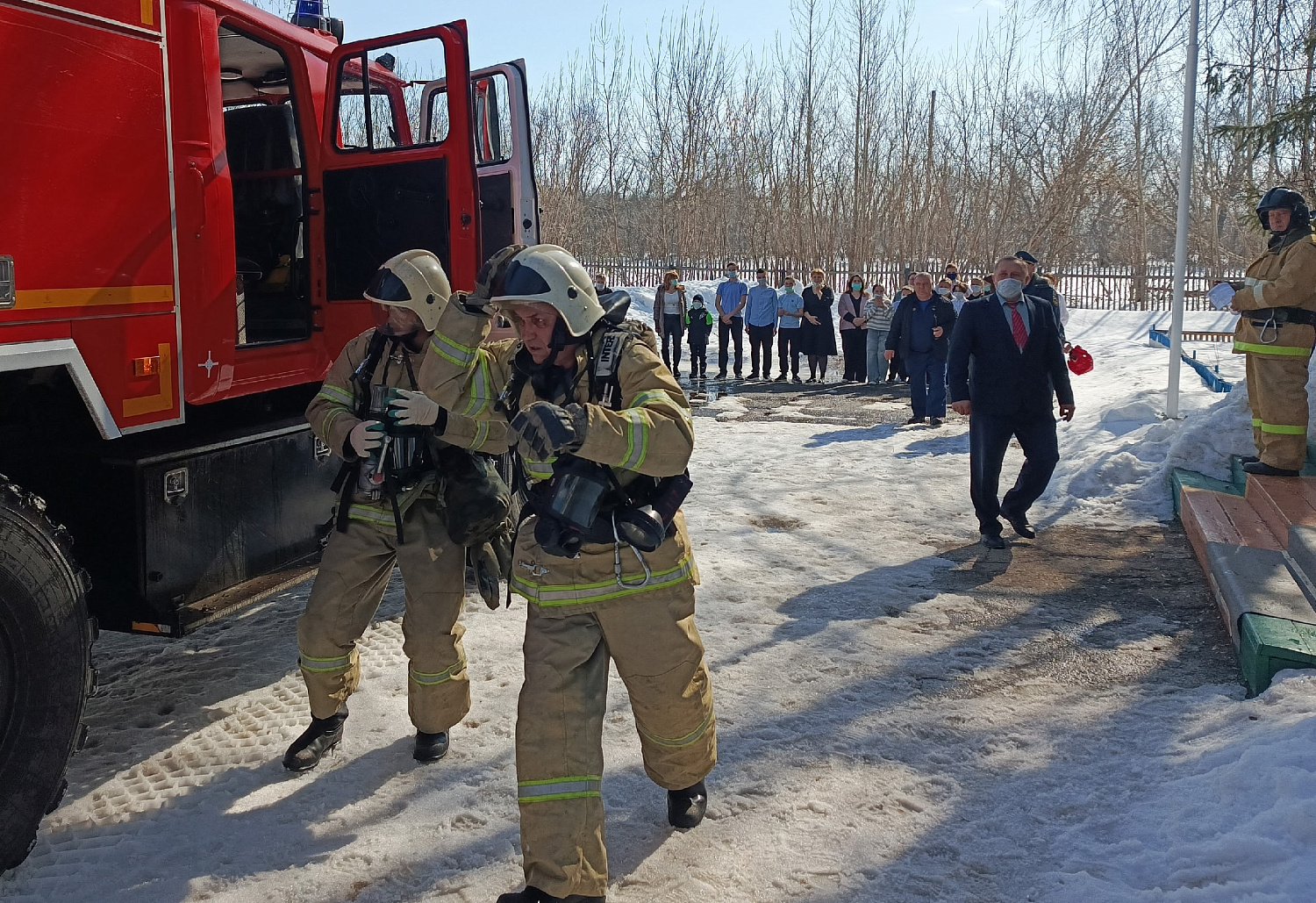 Пожарно-тактические учение прошло в Богатовском районе