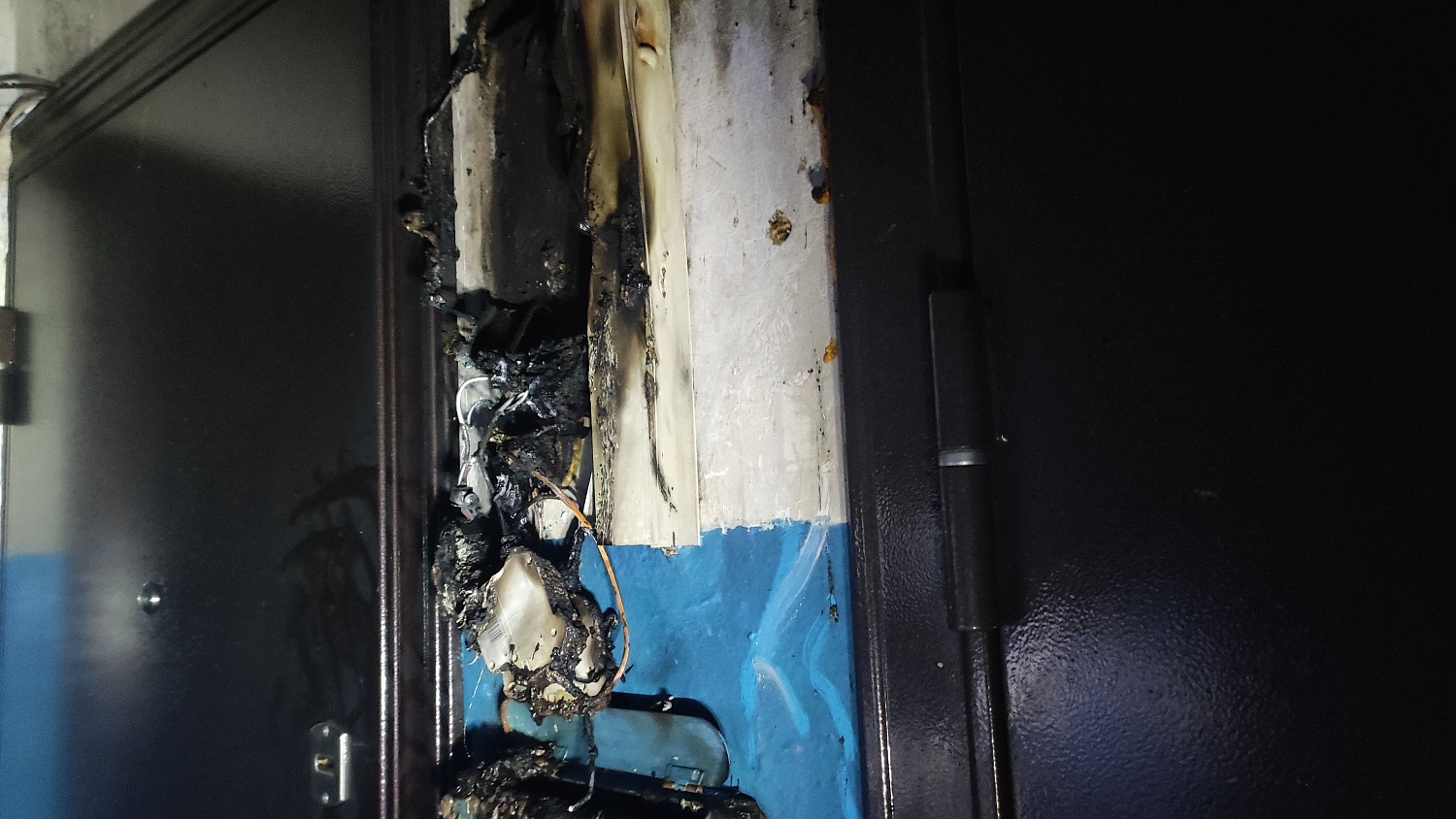 В Клявлинском районе загорелся электрический щиток в подъезде многоквартирного дома