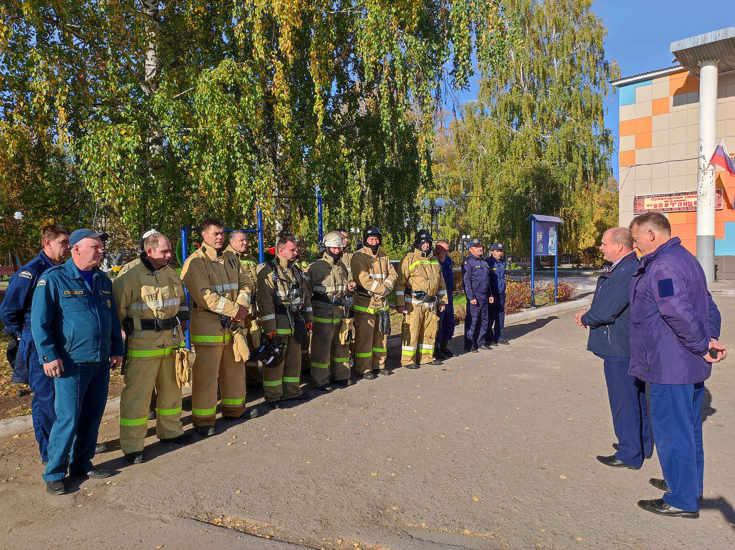 Инспекторская проверка деятельности клявлинского подразделения ГКУ Самарской области «Центр по делам ГО, ПБ и ЧС» завершилась пожарно-тактическими учениями