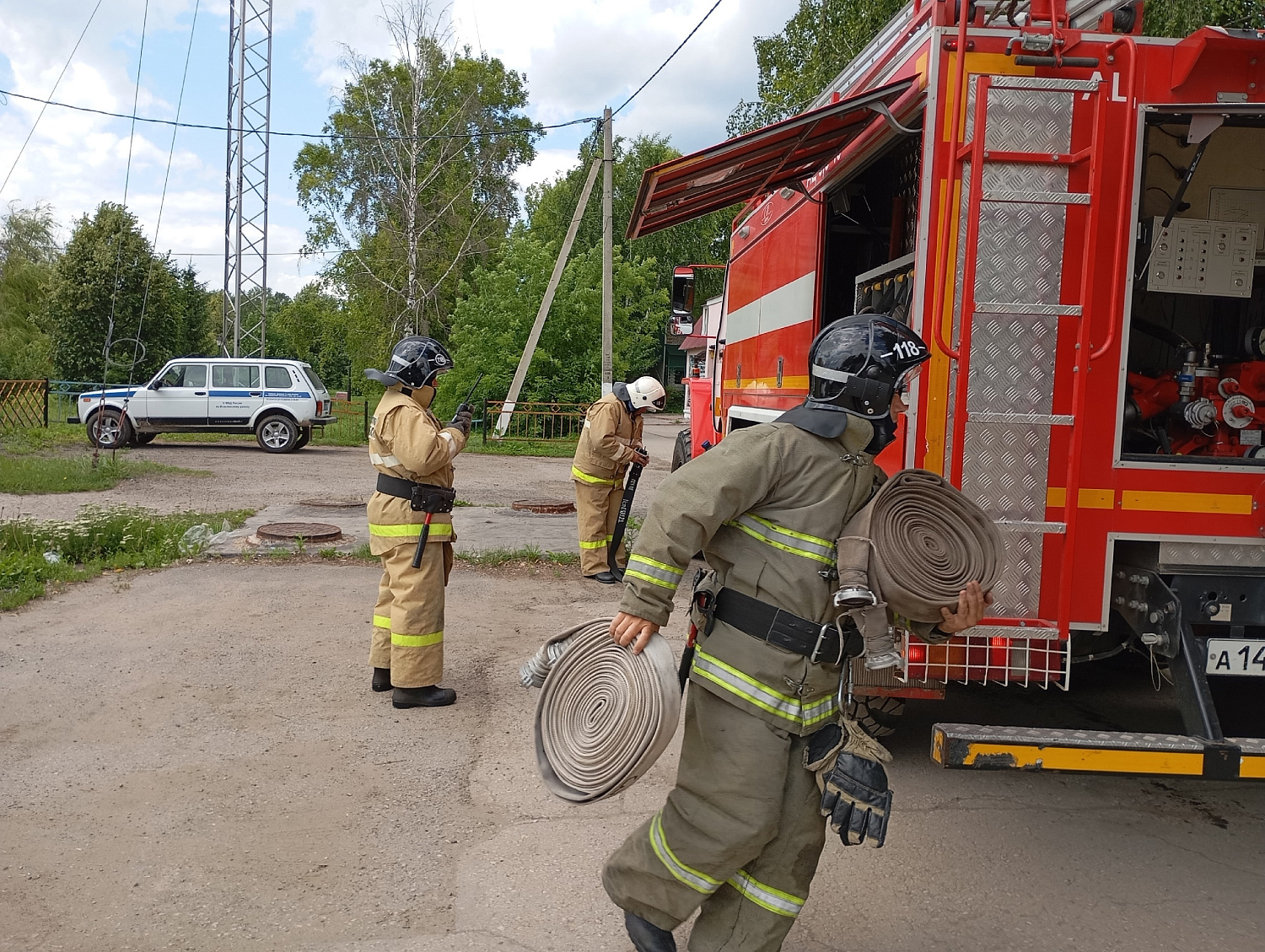 В Исаклинском и Большечерниговском районах прошли совместные пожарно-тактические учения
