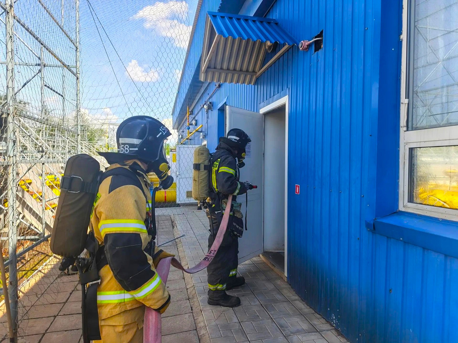 В Волжском районе прошли пожарно‑тактические учения на социально значимом объекте
