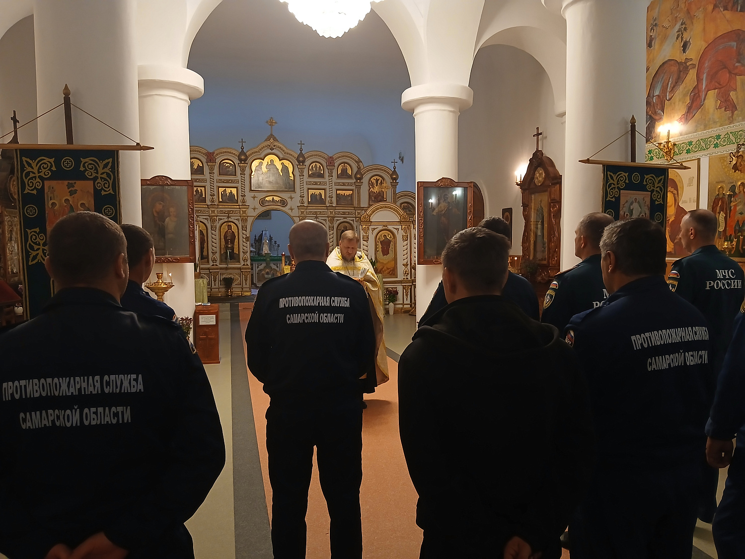 Благодарственные молебны в честь праздника иконы Божией Матери «Неопалимая Купина»