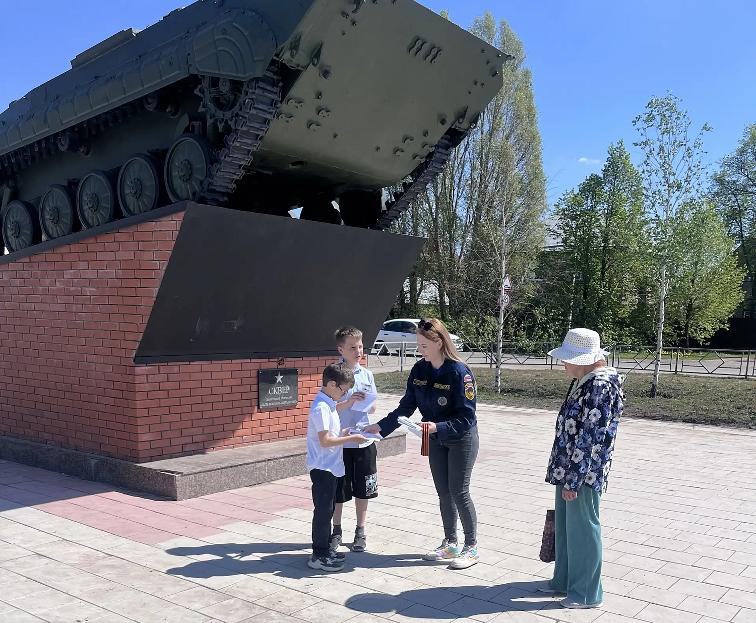 Всероссийскую акцию «Георгиевская ленточка» поддерживают и в Шигонском, Волжском и Кинель-Черкасском районах
