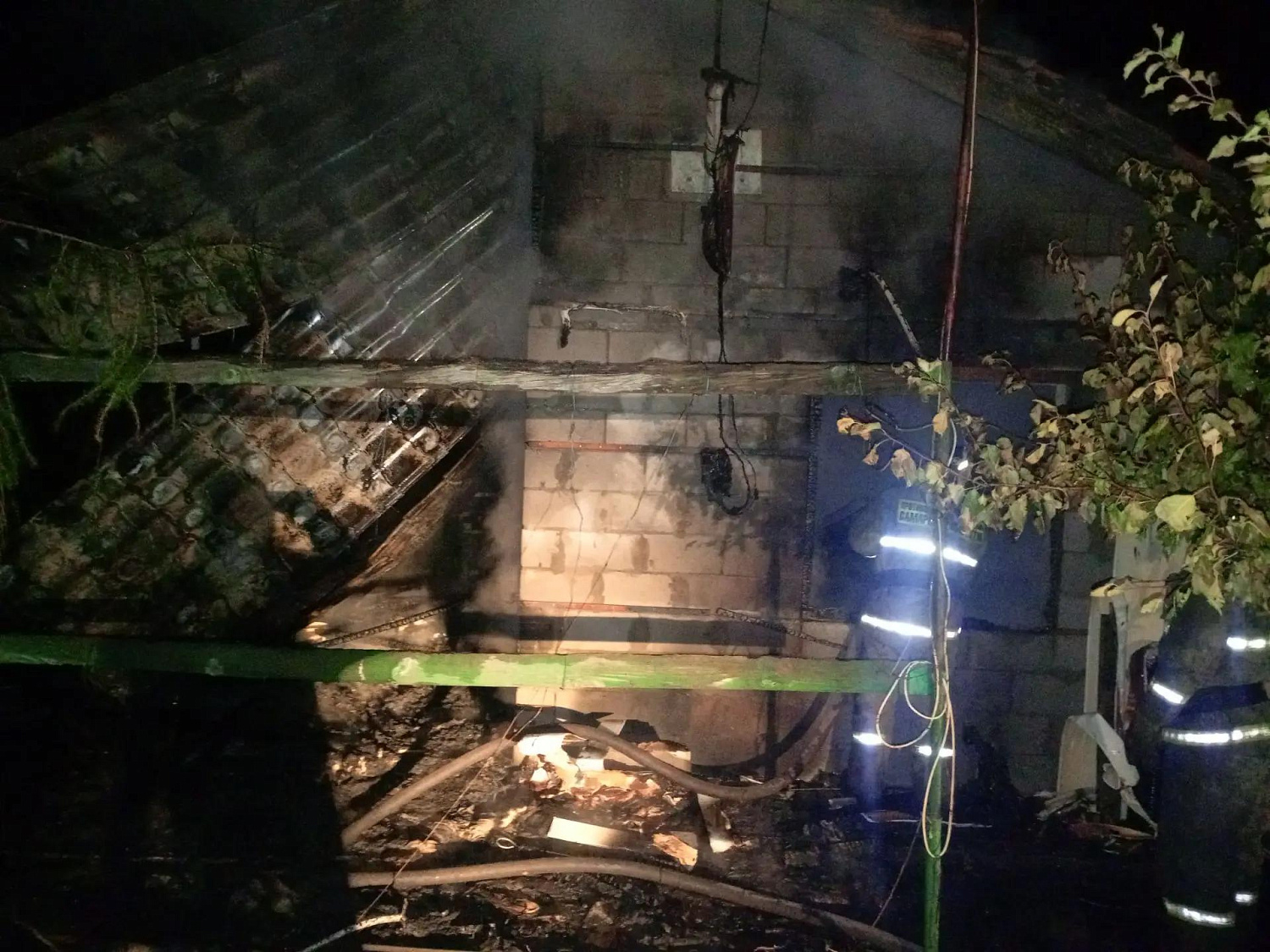 Ставропольские огнеборцы ликвидировали возгорание дачного дома