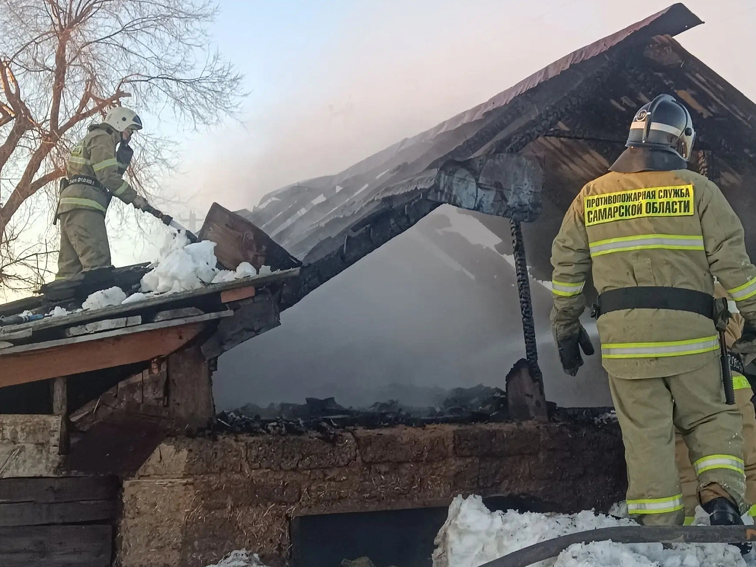 Утренний пожар в Богатовском районе