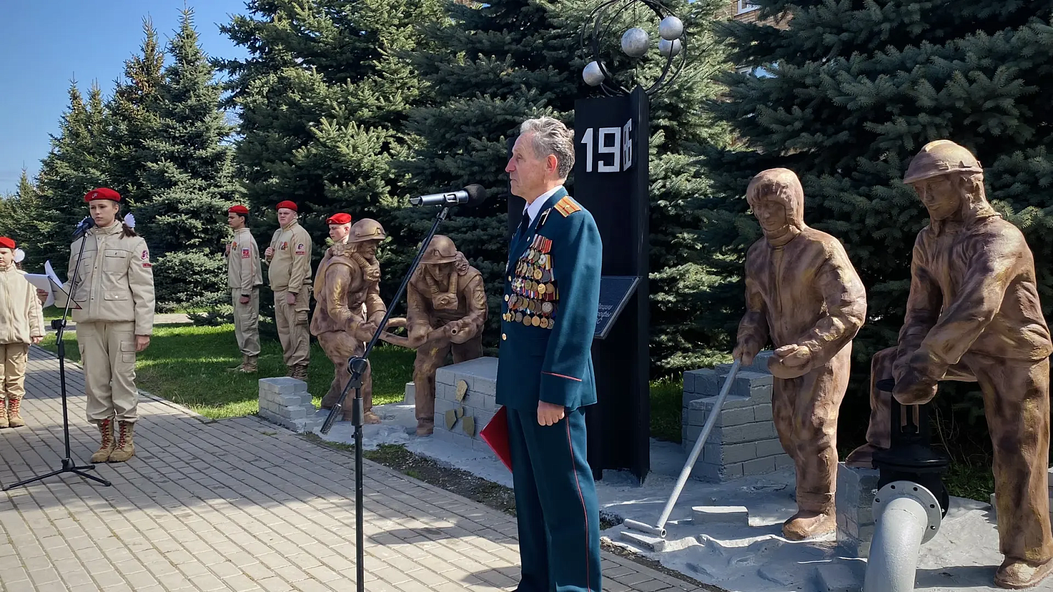 В память о героях…