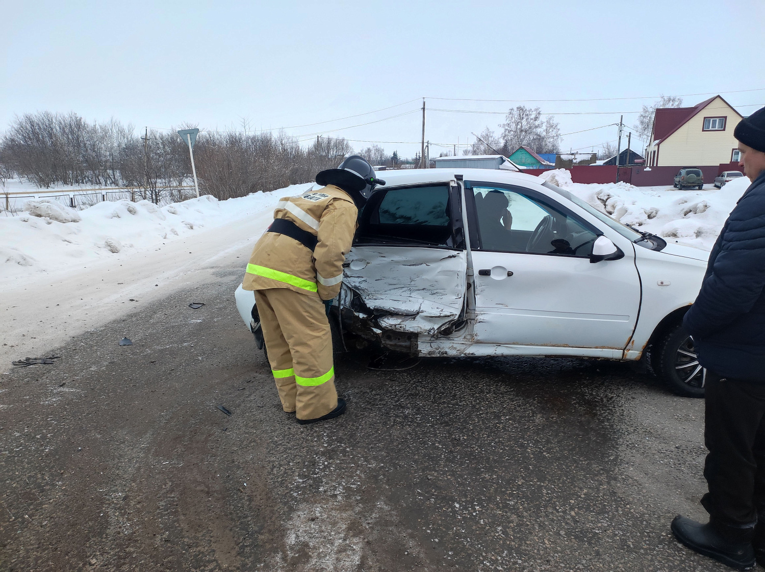 Столкновение двух автомобилей в районном центре Клявлино 