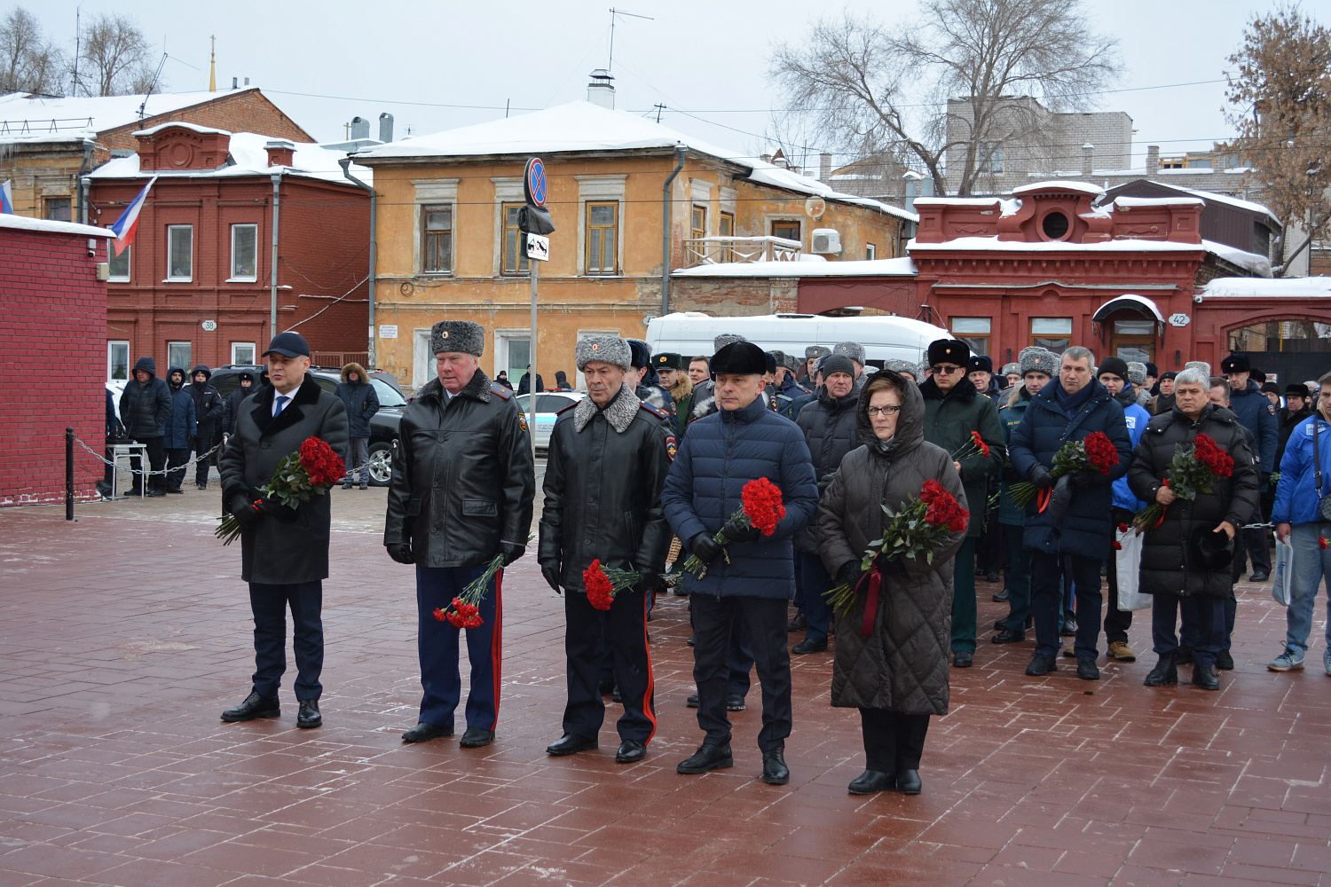 В Самаре почтили память сотрудников ОВД, погибших при исполнении служебных обязанностей