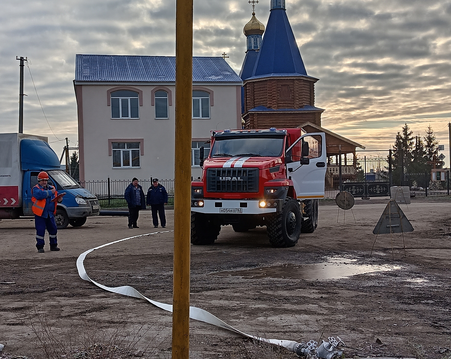 Совместные пожарно-тактические учения в Большеглушицком районе 